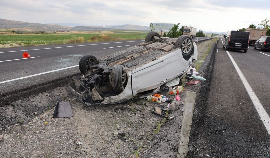 Nevşehir’de Kontrolden Çıkan Otomobil Takla Attı: 2'si Bebek 4 Yaralı