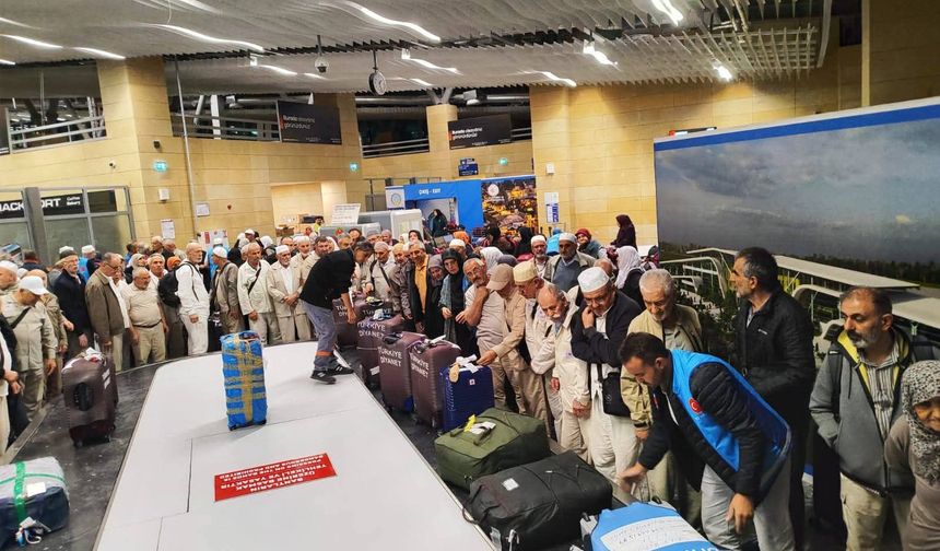 Nevşehir Hacıları Yurda Döndü