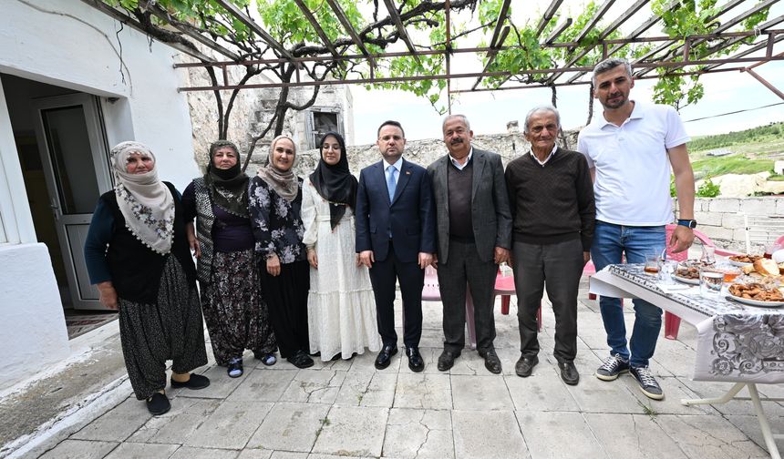 “BİR KARDEŞİNİZ OLARAK HER ZAMAN YANINIZDAYIZ”