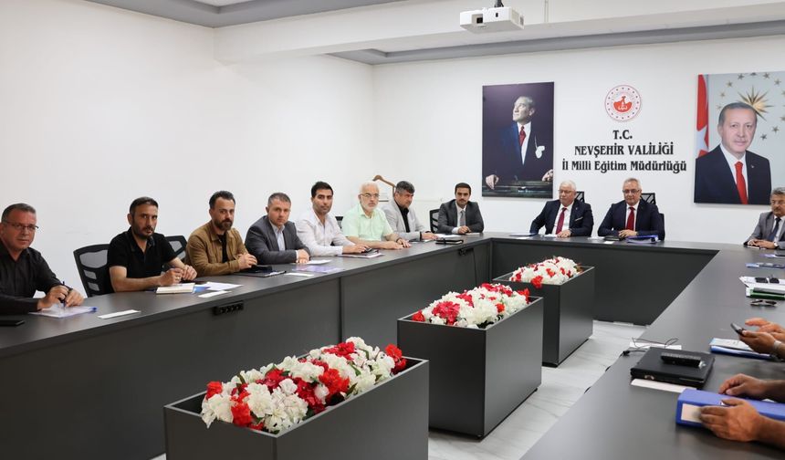 "Sınavla Öğrenci Alacak Ortaöğretim Kurumlarına İlişkin Merkezi Sınav" (LGS) Tedbirleri Toplantısı Yapıldı