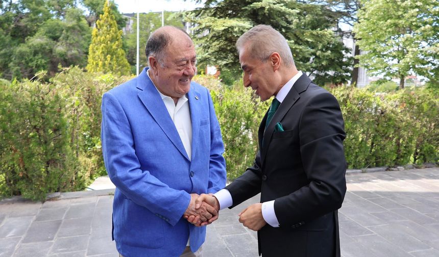 Vali Hüseyin Kök’ten NTSO Başkanı Mehmet Arif Parmaksız’a İade-i Ziyaret