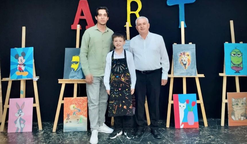 Nevşehir Simya Koleji 4. Sınıf Öğrencisi Kerem Ceran’dan İlk Kişisel Sergi