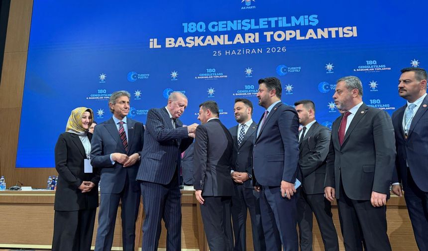 Nevşehir'de Yeni Dönem! Rasim Arı Resmen Yeniden AK Partili