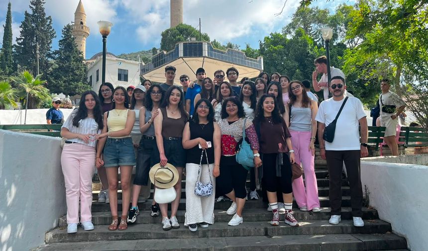 Kardelen Fen ve Anadolu Lisesi’nden Adana–Mersin Kültür Gezisi