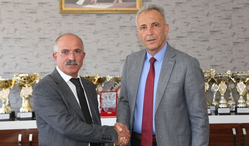 Mustafa Malkoç Kardelen’de