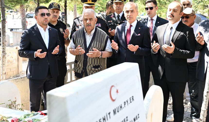 Nevşehir'de Şehit Kabirleri Ziyaret Edildi
