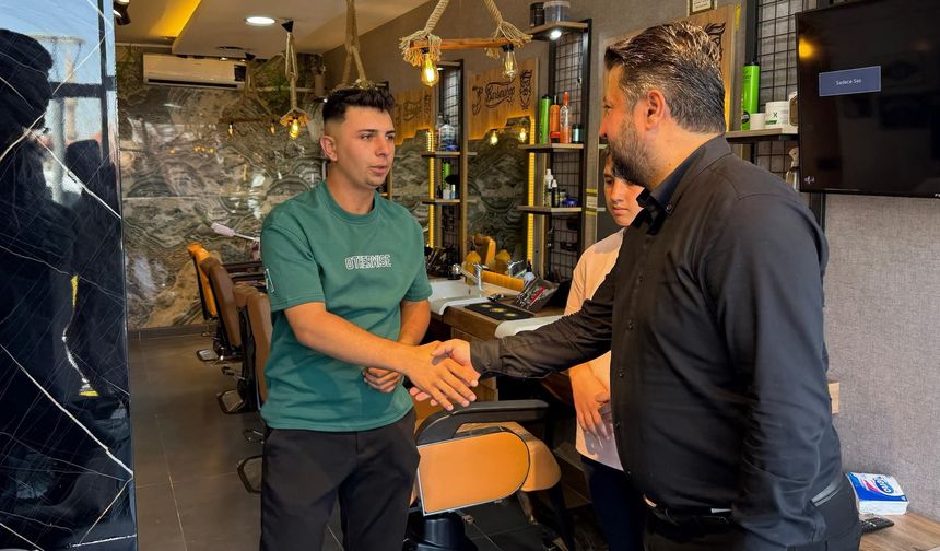 AK Parti Milletvekili Emre Çalışkan, Mustafa Parmaksız Caddesi Esnafını Ziyaret Etti