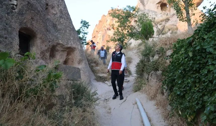 Kapadokya Alan Başkanı Aslanbay, Uçhisar Kalesi ve Çevresinde İncelemelerde Bulundu