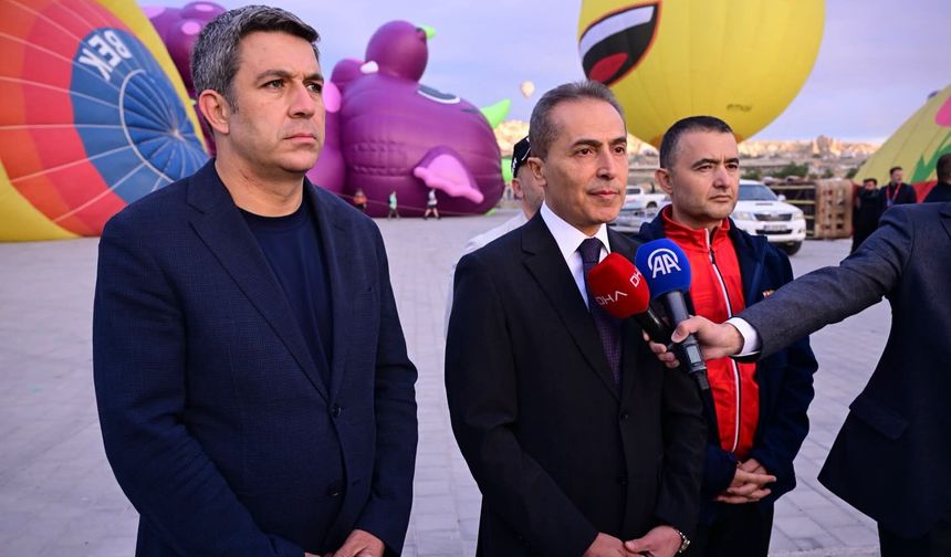 Vali Hüseyin Kök, 7.Kapadokya Balon Festivali’ne Katıldı