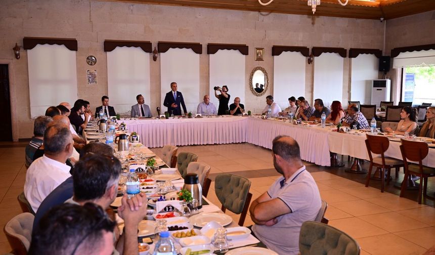 Vali Hüseyin Kök, Gazeteciler ve Basın Bayramı'nda Basın Mensuplarıyla Buluştu
