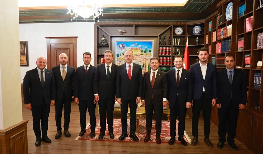 Kültür ve Turizm Bakan Yardımcısı Gökhan Yazgı’dan Nevşehir Belediyesi’ne Ziyaret