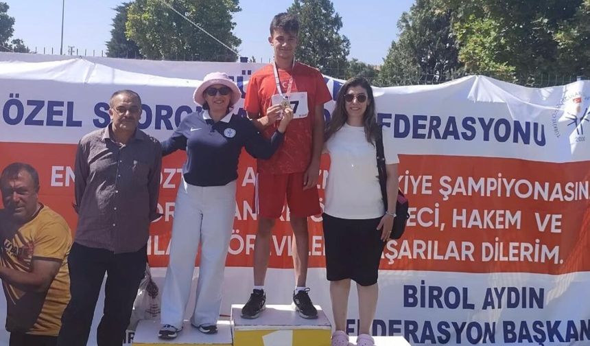 H. Rasim Uzer Özel Eğitim Meslek Okulu Öğrencimiz Arda Çetin Türkiye Şampiyonu Oldu