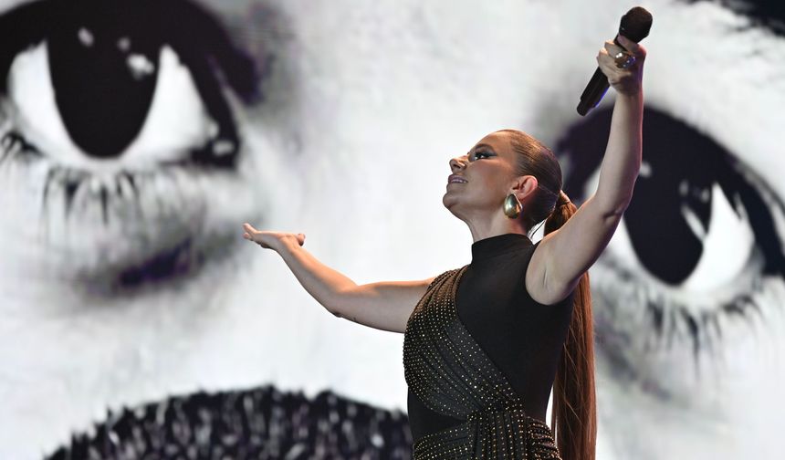 Nevşehir Kültür Yolu Festivali'nde Merve Özbey Rüzgârı