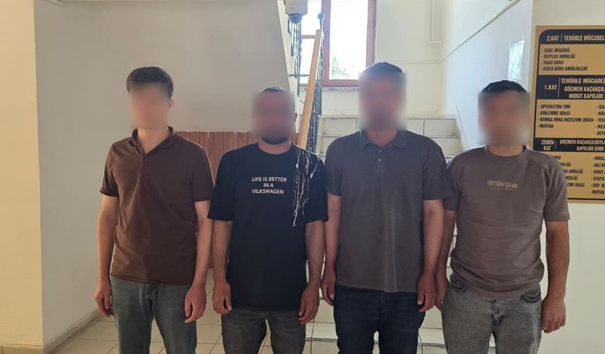 Nevşehir’de 4 Düzensiz Göçmenin Taşındığı Araç Takibe Alındı: Şüpheli Tutuklandı