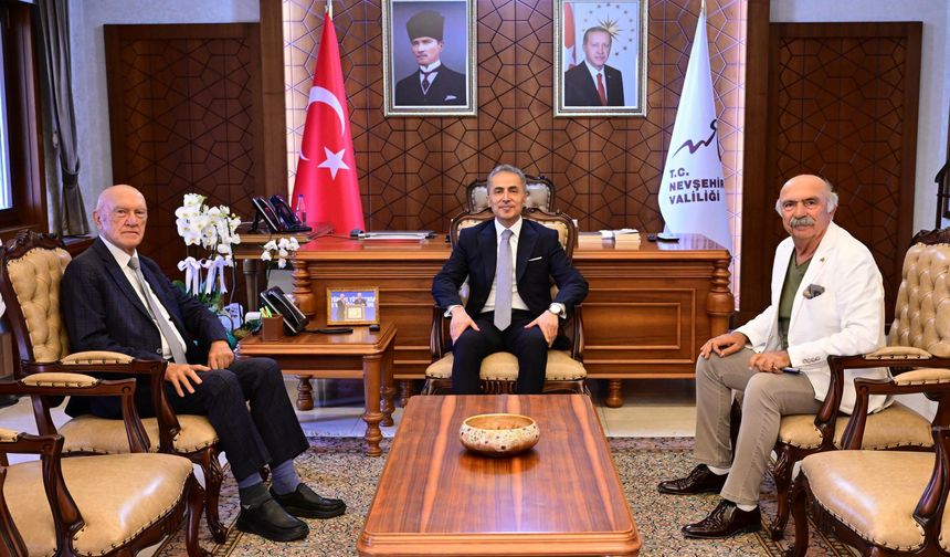 Eski Kültür ve Sağlık Bakanı Bülent Akarcalı ve KAPYAD Başkanı Ömer Tosun’dan Vali Hüseyin Kök’e Ziyaret