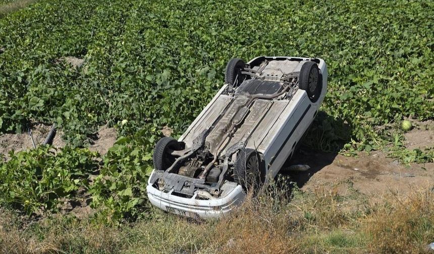 Karapınar Kavşağı Yakınlarında Trafik Kazası: 2 Kişi Yaralandı