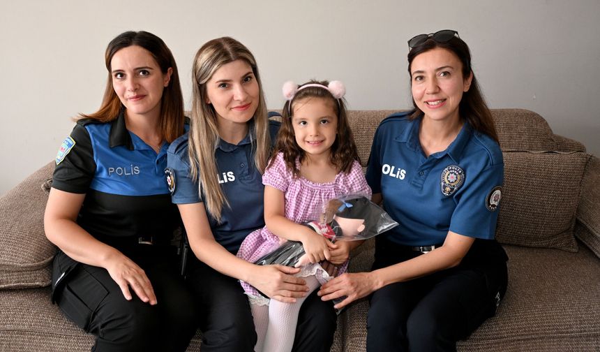 Nevşehir’de Gazi Polis Memurlarının Çocuklarına Anlamlı Ziyaret