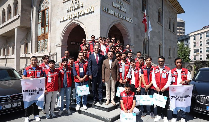 "Damla Gönüllülük Hareketi" Heyetinden Başkan Arı’ya Ziyaret
