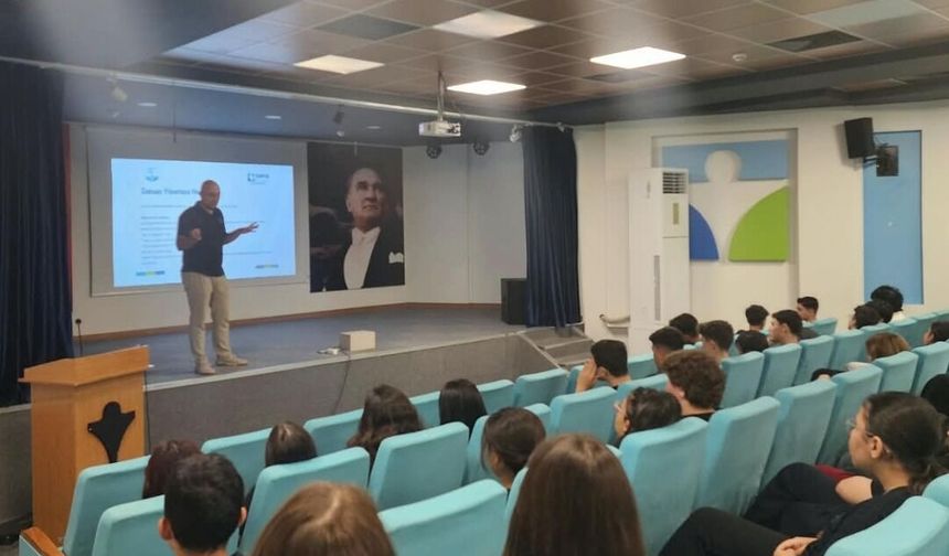 Nevşehir Simya Koleji’nde 9. Sınıf Öğrencilerine Zaman Yönetimi ve Verimli Çalışma Semineri