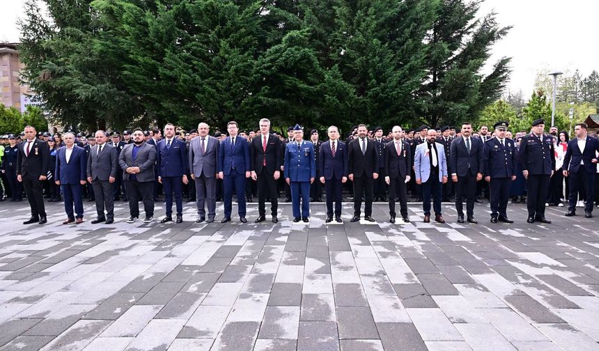 Nevşehir’de 19 Eylül Gaziler Günü Dolayısıyla Çelenk Sunma Töreni Düzenlendi
