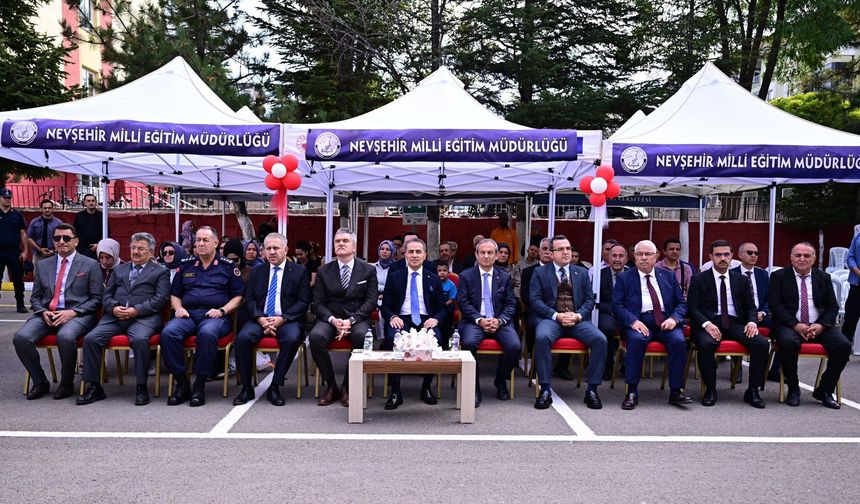 2026-2027 Eğitim-Öğretim Yılı 75. Yıl İlkokulu’nda Düzenlenen Programla Başladı