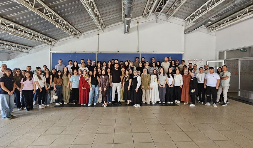 Boğaziçi Özel Öğretim Kursu Öğrencileri Pilav Günü’nde Bir Araya Geldi