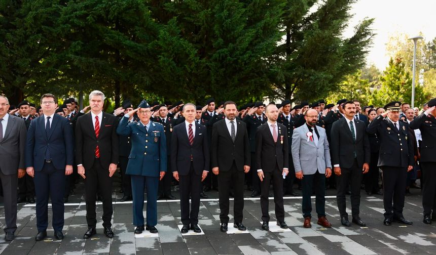Nevşehir Şehitliği’nde Gaziler Günü Anma Programı