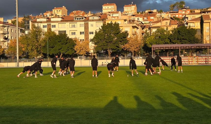 Nevşehir Spor Sahaya İndi