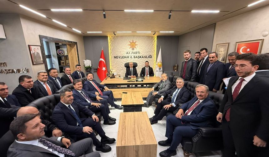 Bakan Uraloğlu Nevşehir’de, AK Parti Nevşehir İl Başkanlığında Ağırlanıyor