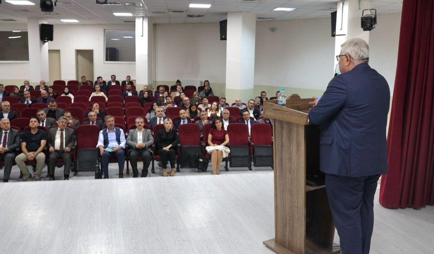 Güvenli Okul İklimi ve Ortak Sınavlarla İlgili Toplantı Yapıldı