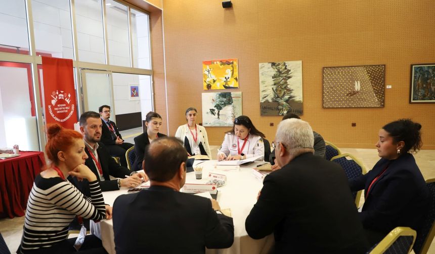 NESİAD Yönetim Kurulu Başkanı Mustafa Ertaş, İhtisaslaşma Vizyon ve Strateji Geliştirme Çalıştayı’na Katıldı