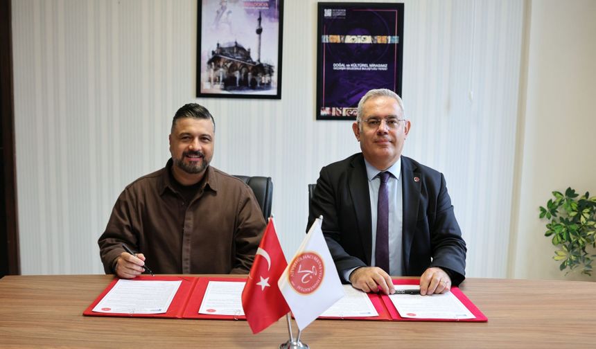 Özel Versa Hastanesi ile NEVÜ Arasında Sağlık Alanında İş Birliği Protokolü İmzalandı