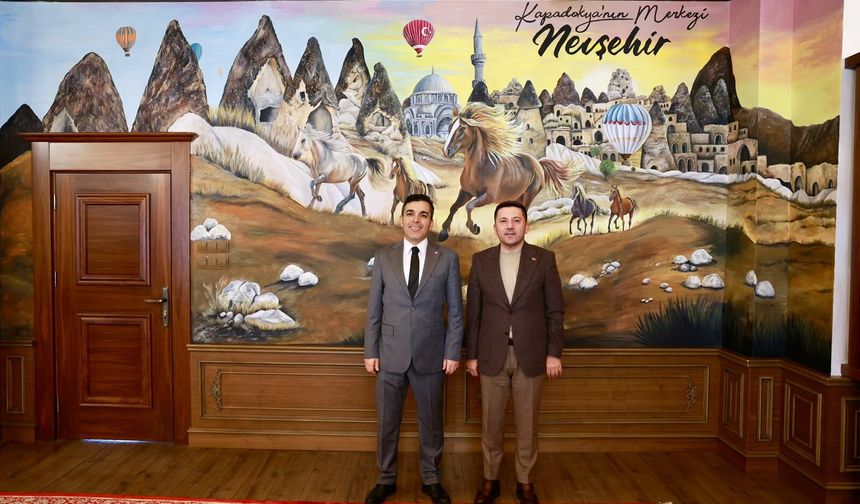 Emniyet Müdürü Dallı’dan Belediye Başkanı Arı’ya İade-i Ziyaret