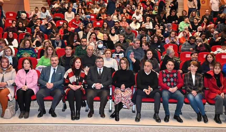 Aşkımız Aksaray’ın En Büyük Yangını Tiyatrosu Beğeni Topladı