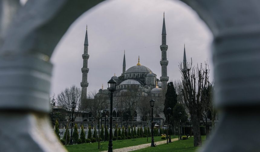 Teşrik Tekbirleri Ne Zaman Başlıyor ? Bayram Namazı Saat Kaçta ?