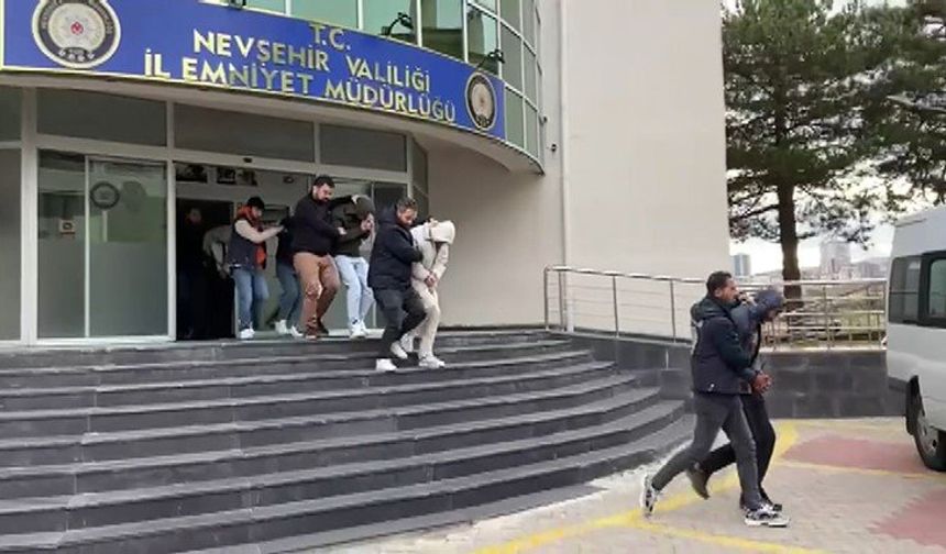 Nevşehir'de Kargo Üzerinden Dolandırıcılık Yapan 11 Şüpheli Gözaltına Alındı