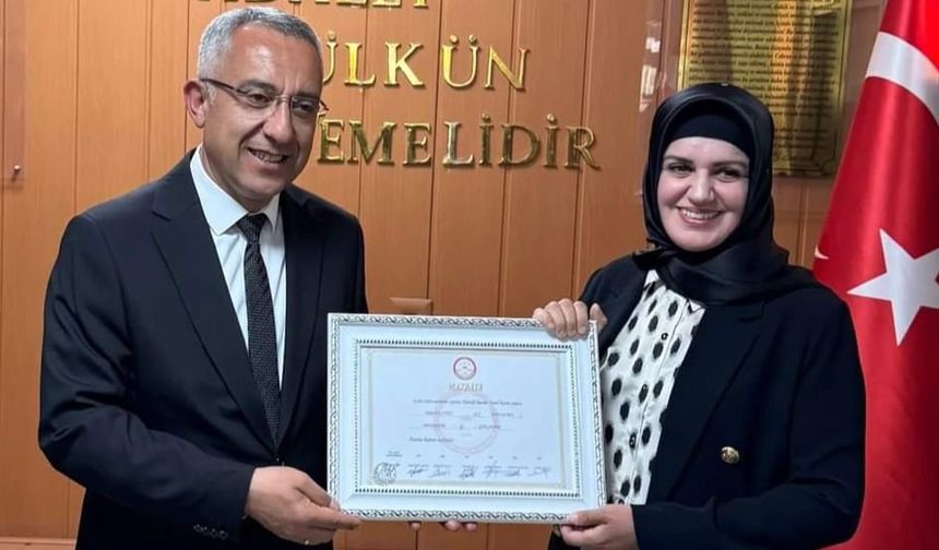 Göreve En Hızlı Gülşehir Belediye Başkanı Erkan Çiftci Başladı! Mazbatasını Aldı, Makamda Poz Verdi, Nikah Kıydı!