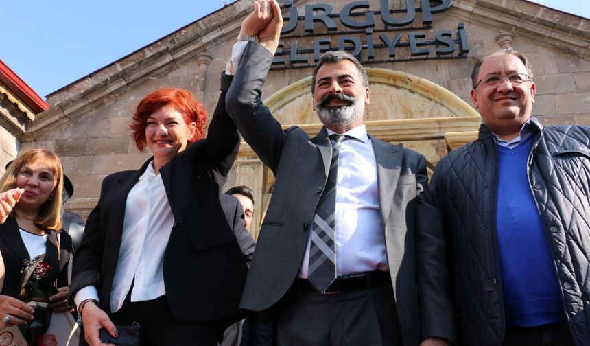 Ürgüp Belediye Başkanı Ali Ertuğrul Bul, Mazbatasını Aldı 