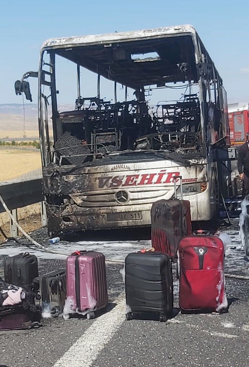 Ankara’da Seyir Halindeki Nevşehir Firmasına Ait Yolcu Otobüsü Yandı