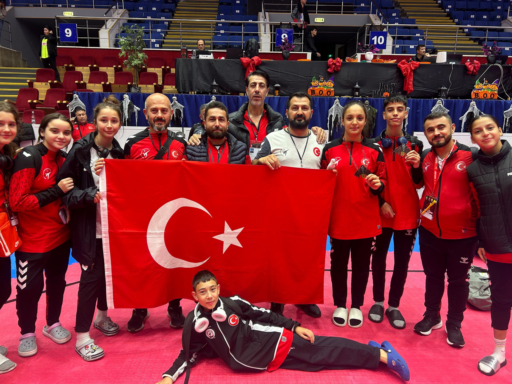 I M G 20251028 W A0006