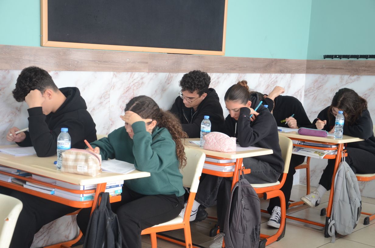 Kardelen Eğitim Kurumlarında Deneme Sınavı Yapıldı 4