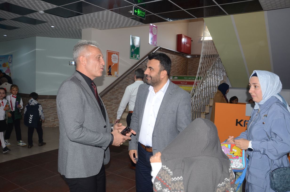 Özel Kardelen İlköğretim Okulunda 3. Sınıfların Veli Toplantısı Yapıldı 3