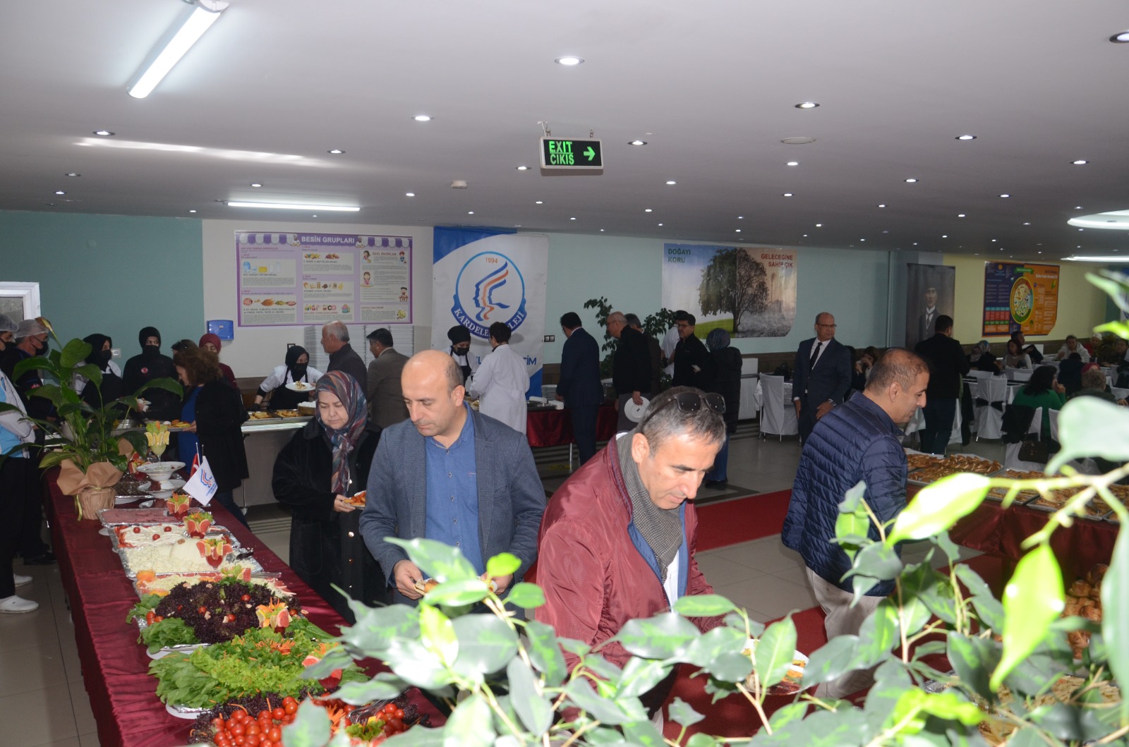 41A0A622 7C79 4492 9D59 Dd3Ce55C52Dc