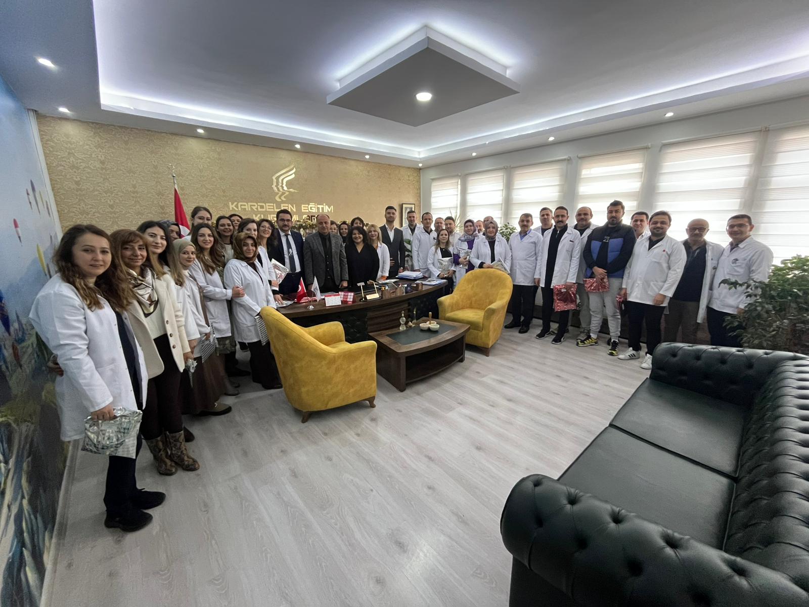 6F34B3Ad 65F6 4357 85E3 Ce59E92Fab4B