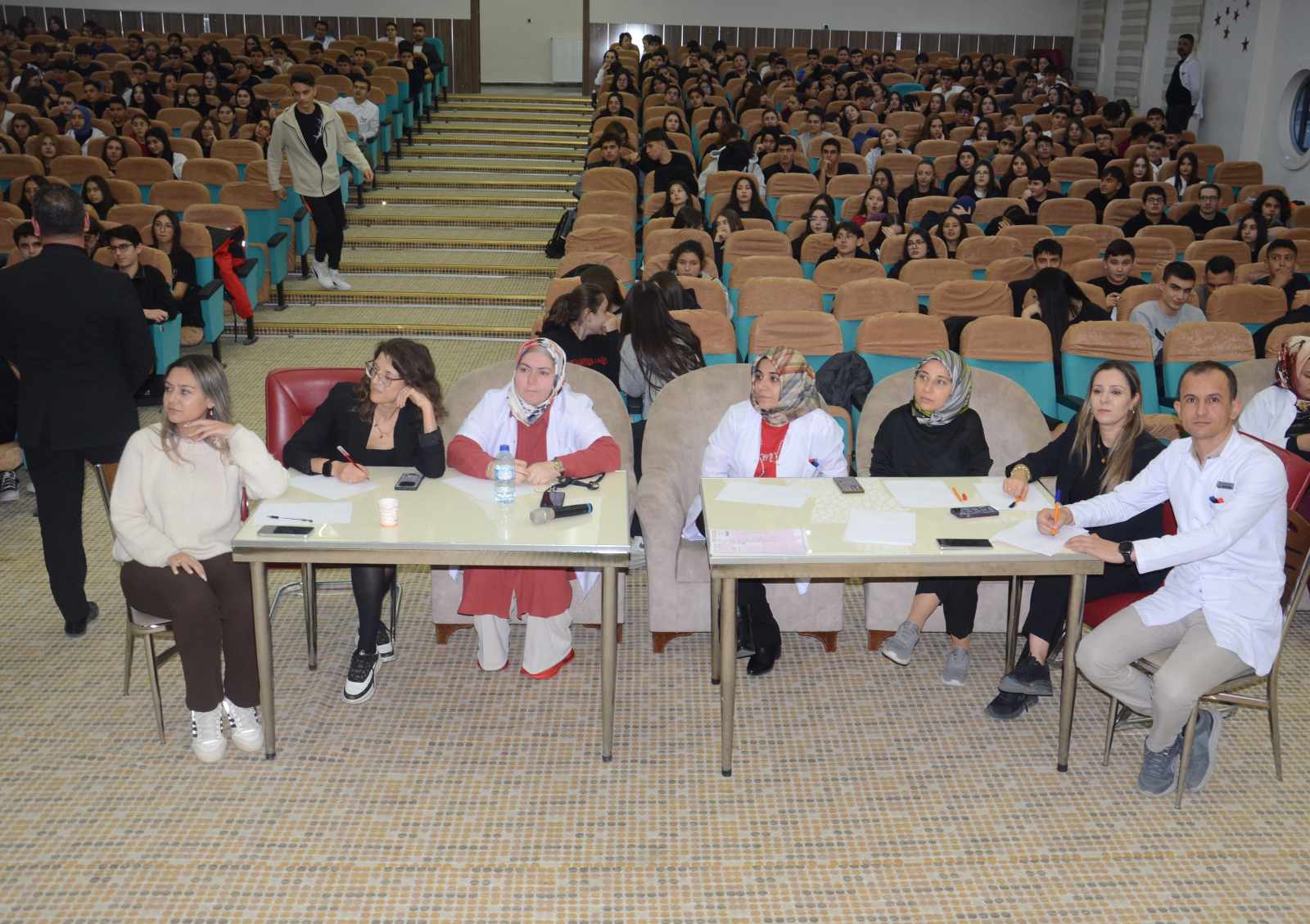 D S C 2197@ 725638488