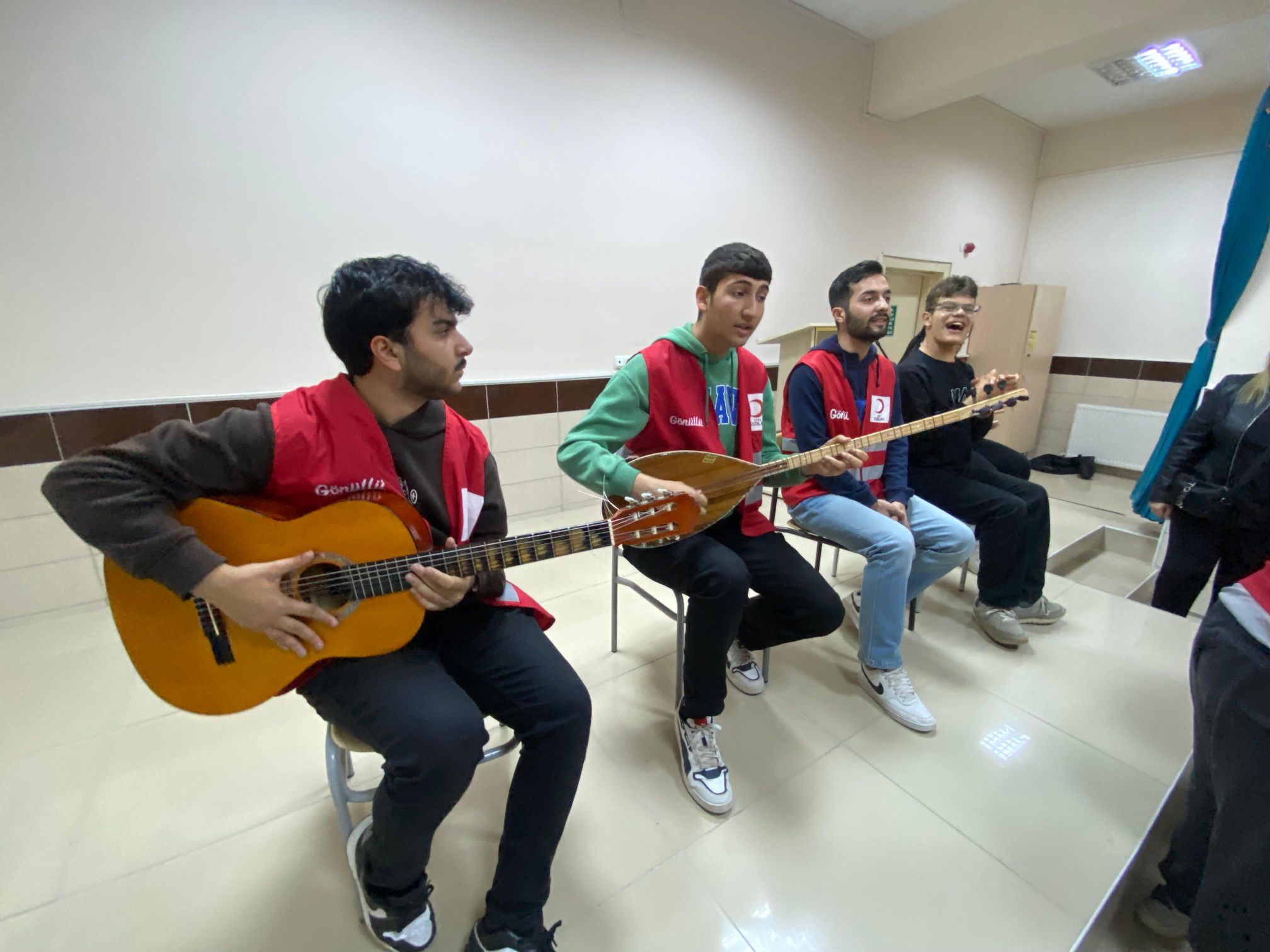 E52880C4 5425 4086 984C Bdb4C459323E