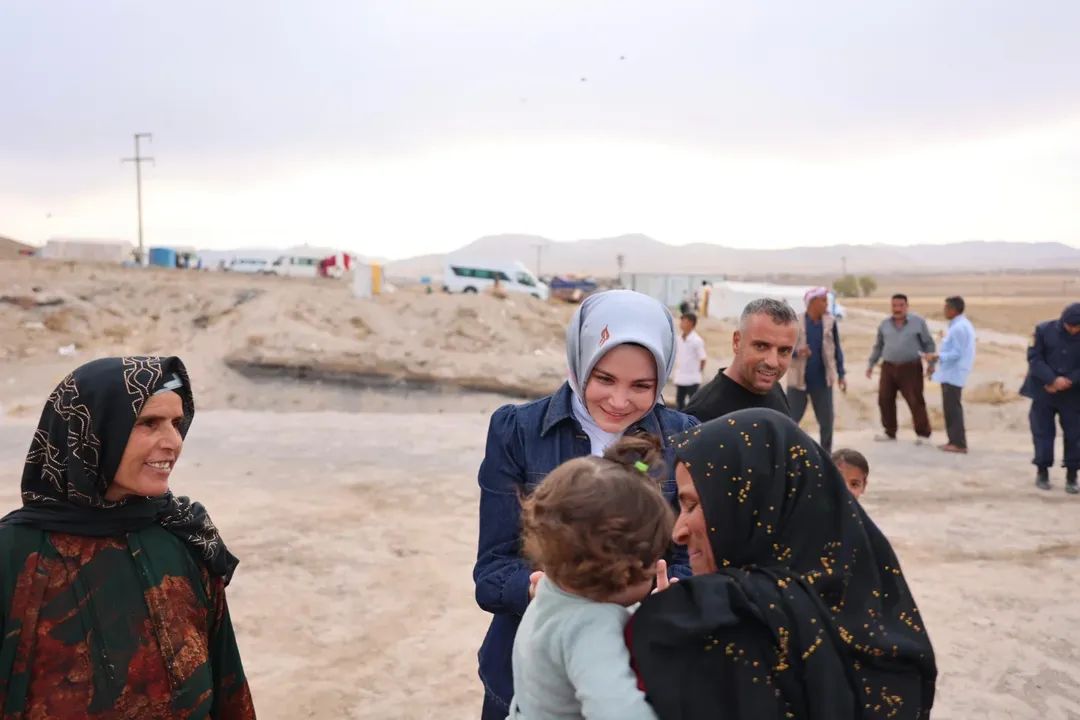 F B I M G 1762186538377