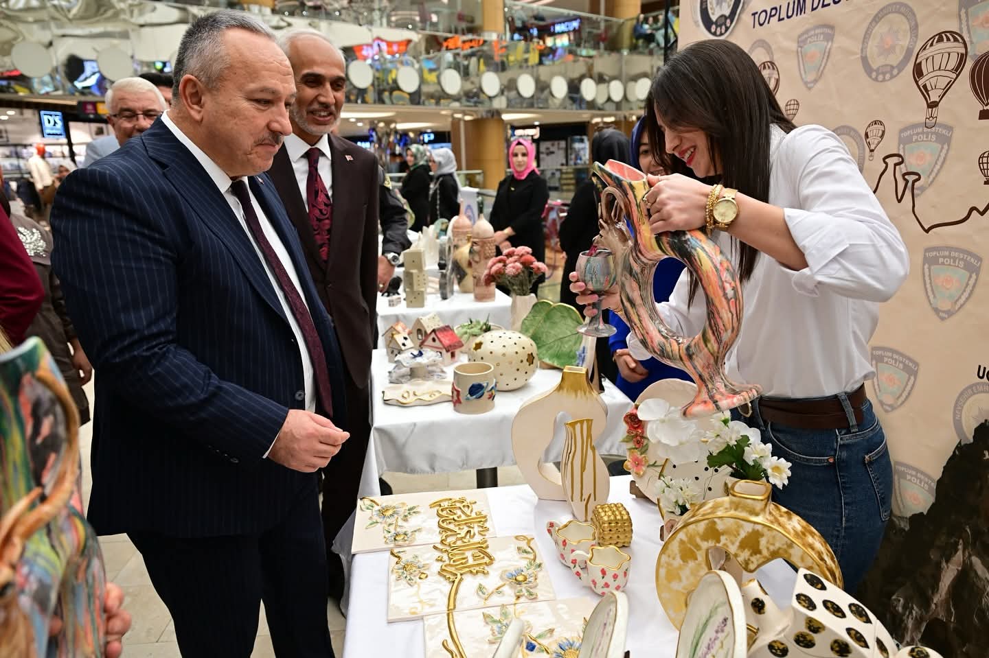 F B I M G 1762348076974