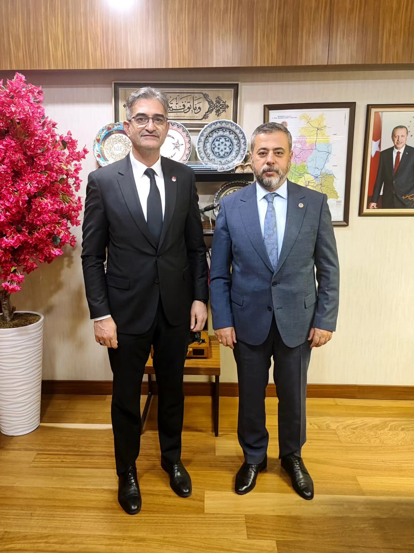 F B I M G 1762442925940