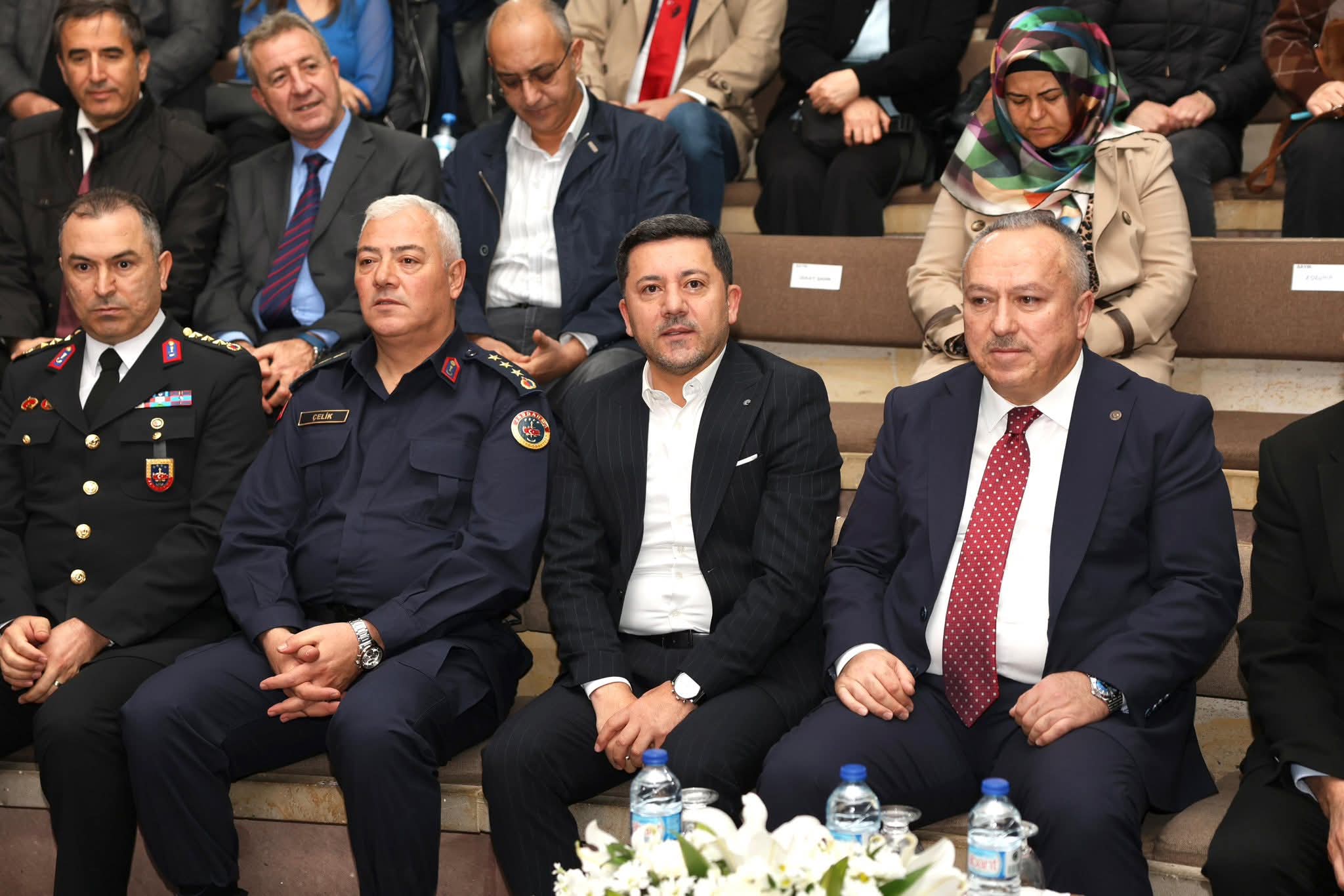 F B I M G 1763988378541